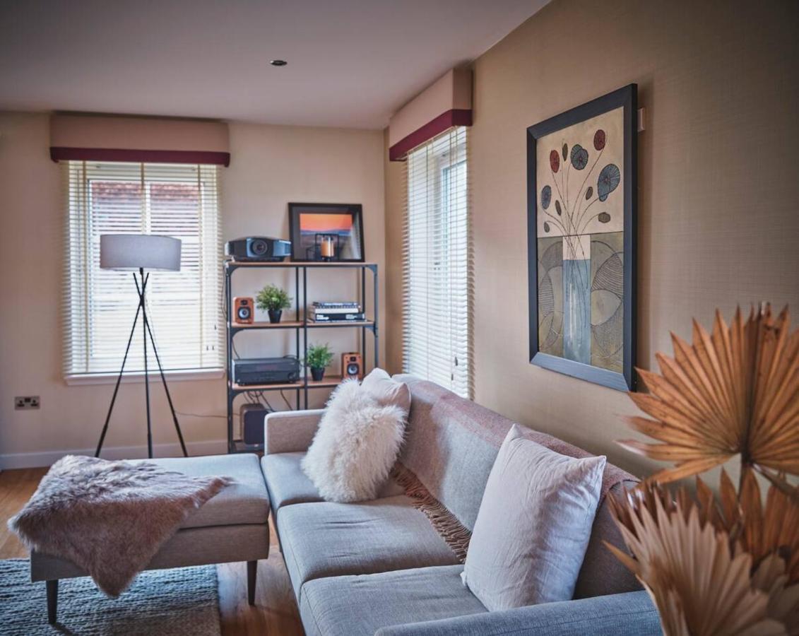 The Steadings, Aviemore Luxury 5 Star Rated 3 Bed With Home Cinema Garden And Parking エクステリア 写真