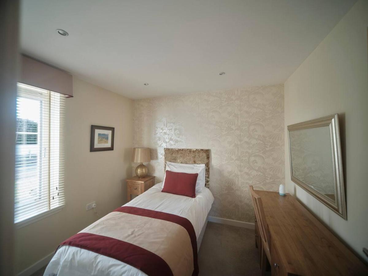 The Steadings, Aviemore Luxury 5 Star Rated 3 Bed With Home Cinema Garden And Parking エクステリア 写真